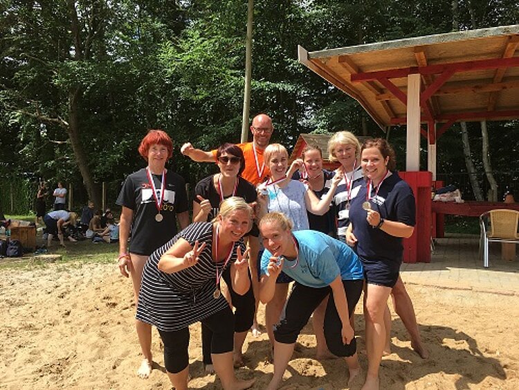Platz 1 beim 18. Sparkassencup für unsere Physiotherapeuten
