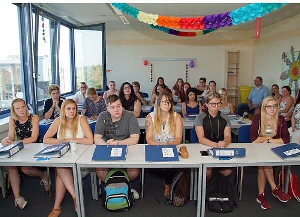 Euro Akademie begrüßt neue Ausbildungsklasse