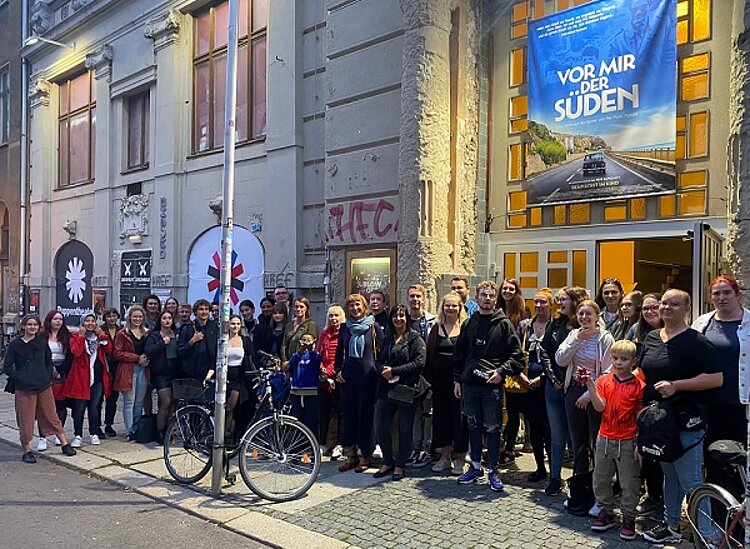 Kooperationsprojekt zwischen Euro Akademie und Puppentheater Halle