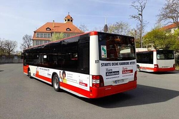Starte deine Karriere jetzt!