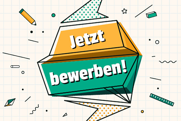 Zwei große, geometrische Sprechblasen in Orange und Türkis stehen im Mittelpunkt. In der oberen Sprechblase steht in weißer Schrift 'Jetzt', in der unteren 'bewerben!'. Die Schrift ist fett und gut lesbar. Um die Sprechblasen sind grafische Elemente wie Linien, Punkte, Kreise und ein Bleistift verteilt. Der Hintergrund zeigt ein feines, kariertes Muster.