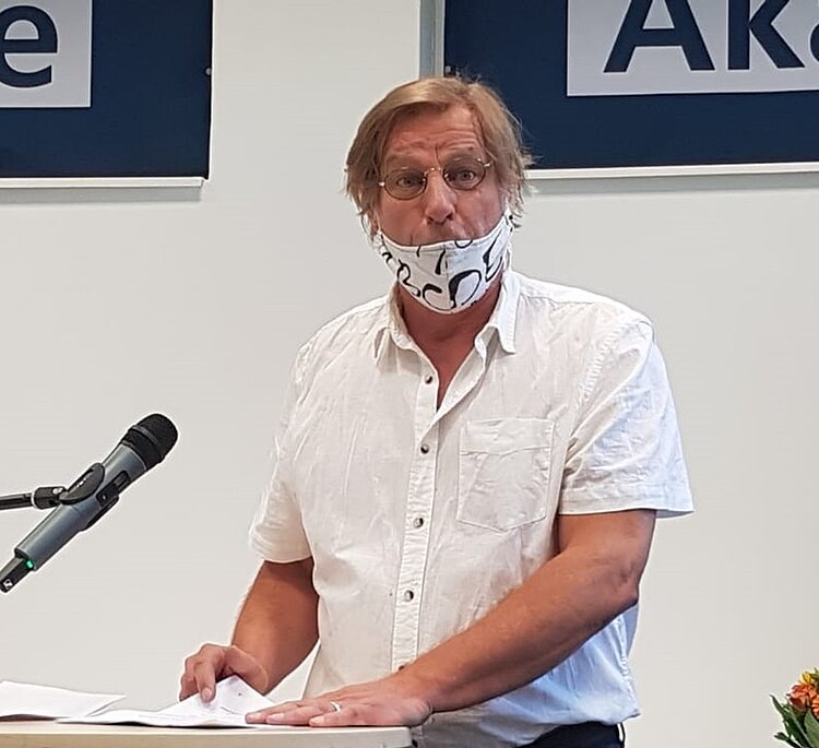 Herzlichen Glückwunsch zum erfolgreichen Abschluss