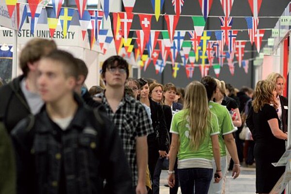 Erfolgreiche Teilnahme der Euro Akademie an der Messe Einstieg Berlin