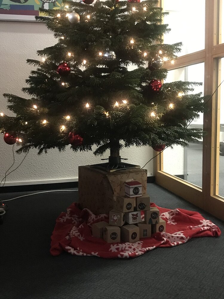 Adventskalender an der Euro Akademie Dresden