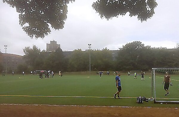 Sommerfest: Viel Spaß auch im Regen