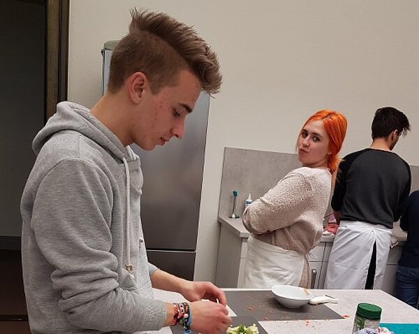 Säuglingsnahrung von den Kinderpflegern