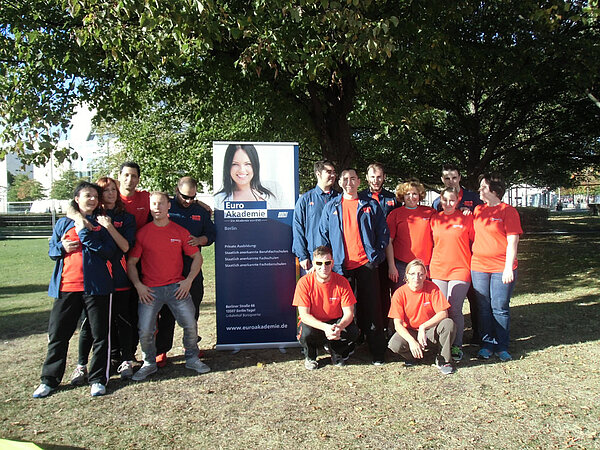 Massage-Schüler beim Marathon
