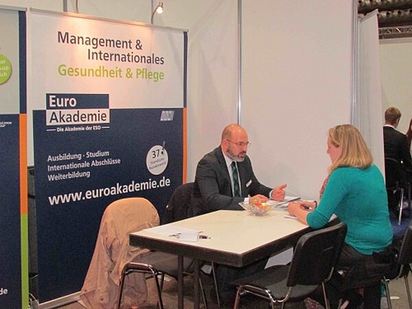 Euro Akademie Oldenburg heiß begehrt auf der vocatium-Messe