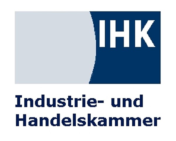 Schülerin der Euro Akademie Bielefeld als Weiterbildungsbeste geehrt