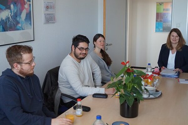 Euro Akademie Aschaffenburg verabschiedet Schulentwicklungsprogramm