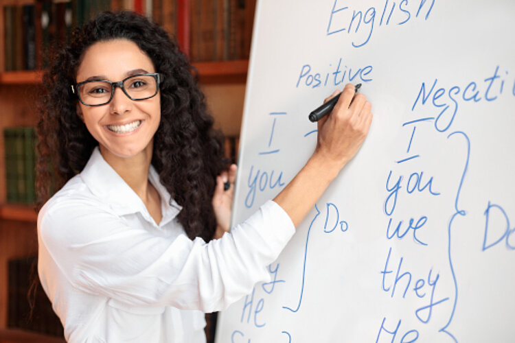 Fremdsprachenkorrespondent*in: Direkteinstieg als Ein-Fach-Fachlehrkraft für Englisch