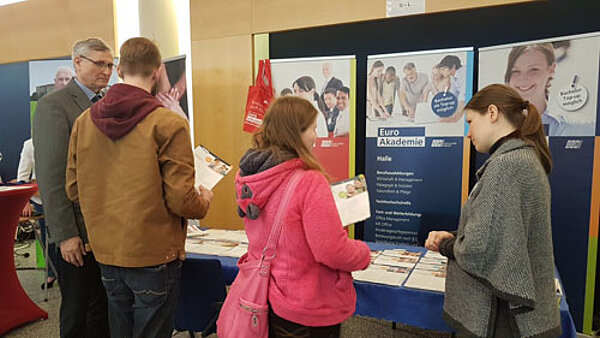 Euro Akademie auf der Jobmesse in Halle