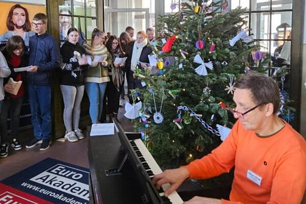 Es weihnachtet an der Euro Akademie Halle