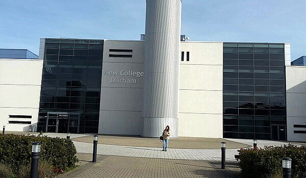 Ein Studienjahr in Durham, Kopenhagen, Cardiff oder Paris verbringen?