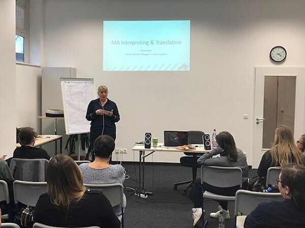 Fachtag Dolmetschen an der Euro Akademie Berlin
