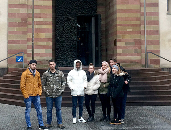 Berufsintegrationsklasse auf Exkursion