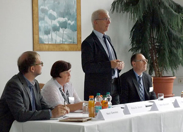 Hoher Besuch an der Euro Akademie