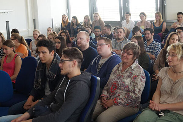 EU-Projekttag an der Euro Akademie: Schüler fragen – Politiker antworten