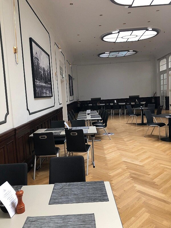 Mit Praxisbeispielen in den Unterricht gestartet