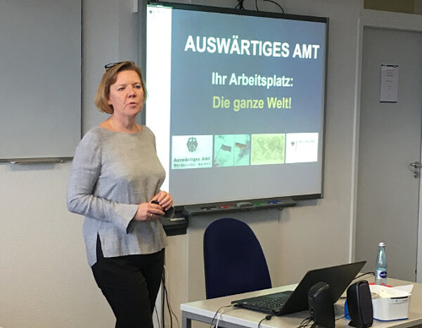 Unser Arbeitsplatz: Die ganze Welt!