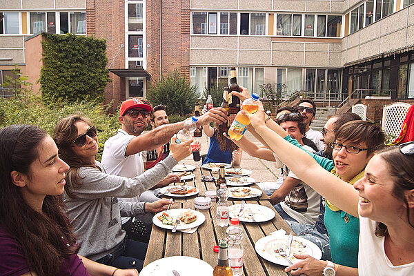 Grillparty mit portugiesischen Ausbildungsbewerbern