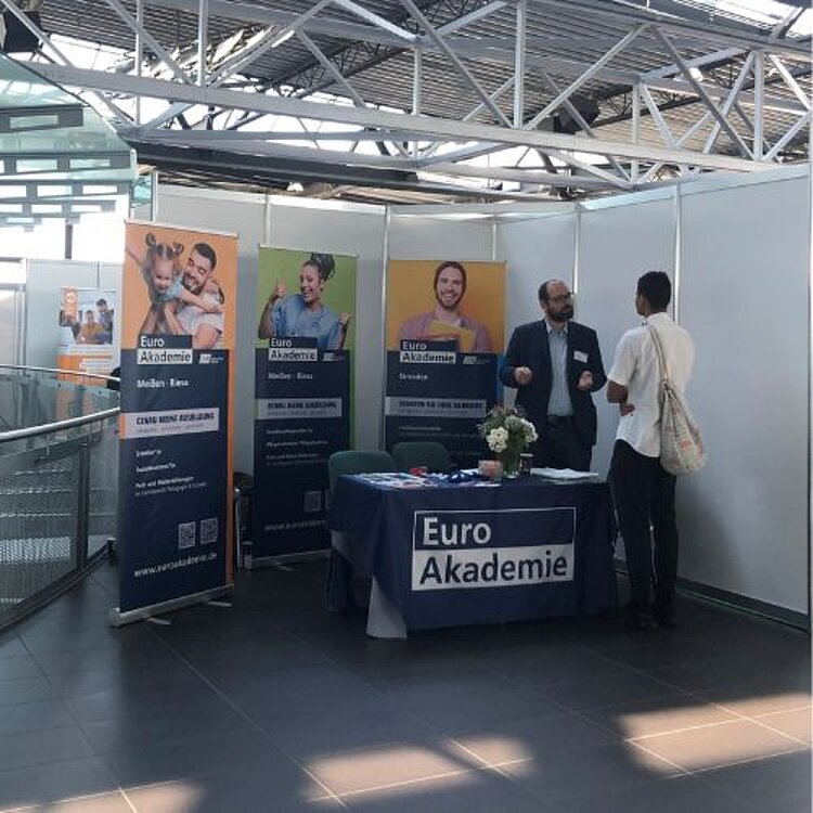 Infostand im Doppelpack