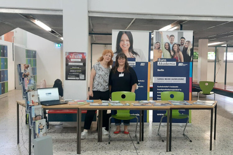 Euro Akademie auf der Berufsmesse der Carlo-Schmid-Oberschule