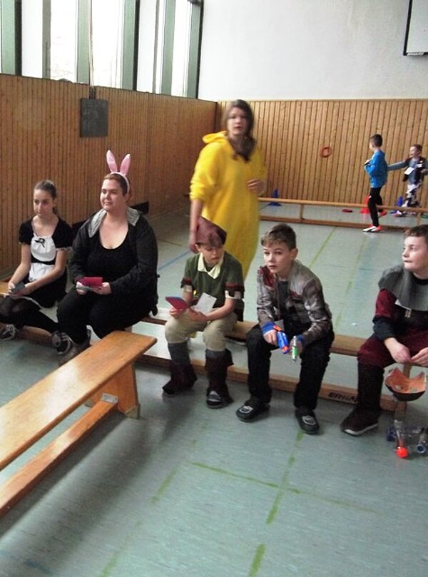 Faschingsfest für Grundschüler