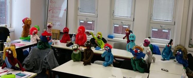Puppen in Aktion