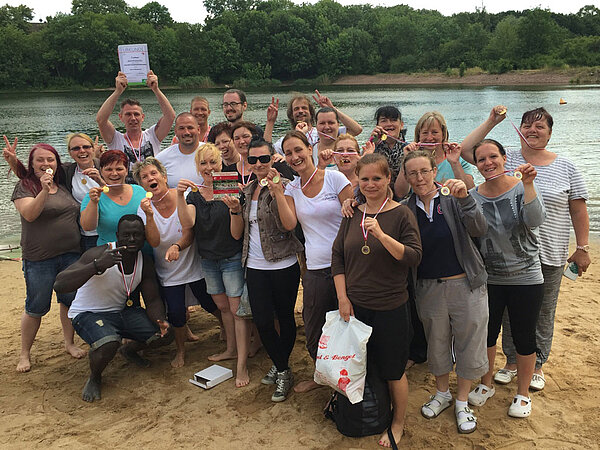 Unglaublicher Sieg beim Drachenbootrennen!