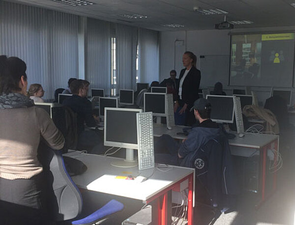 Career Day an der Euro Akademie Köln mit EY Luxembourg
