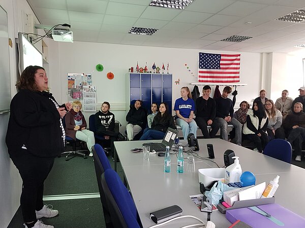 Besuch vom European College of Business and Management