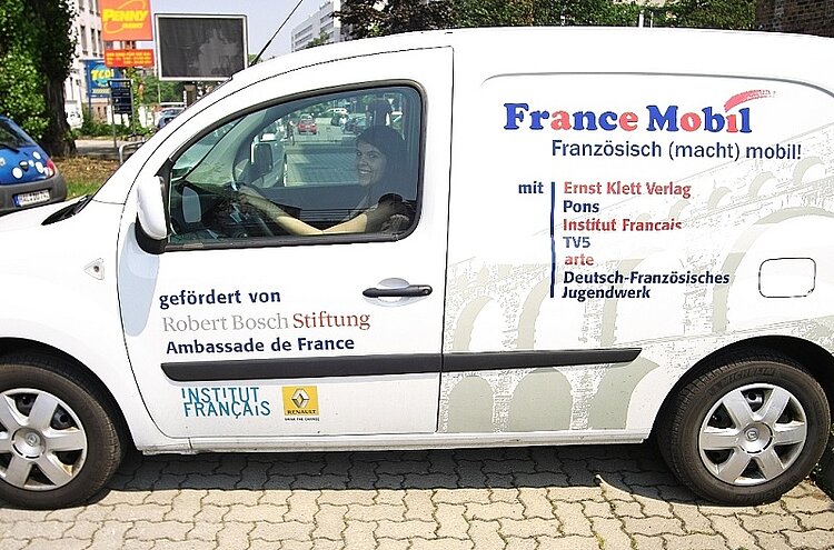Das „France Mobil“ unterwegs in Halle!