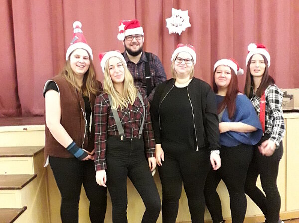 Es weihnachtet in allen Klassen…