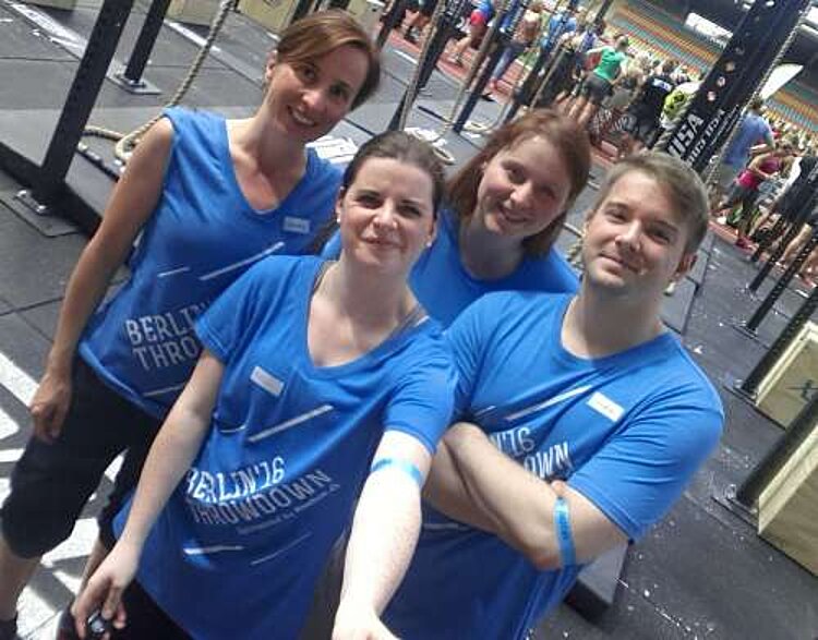 Masseure und Physiotherapeuten aktiv beim Berliner Throwdown