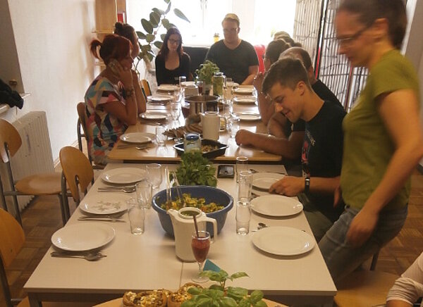 „Ich kann kochen!“ – Zukünftige Erzieher gehen mit gutem Beispiel voran