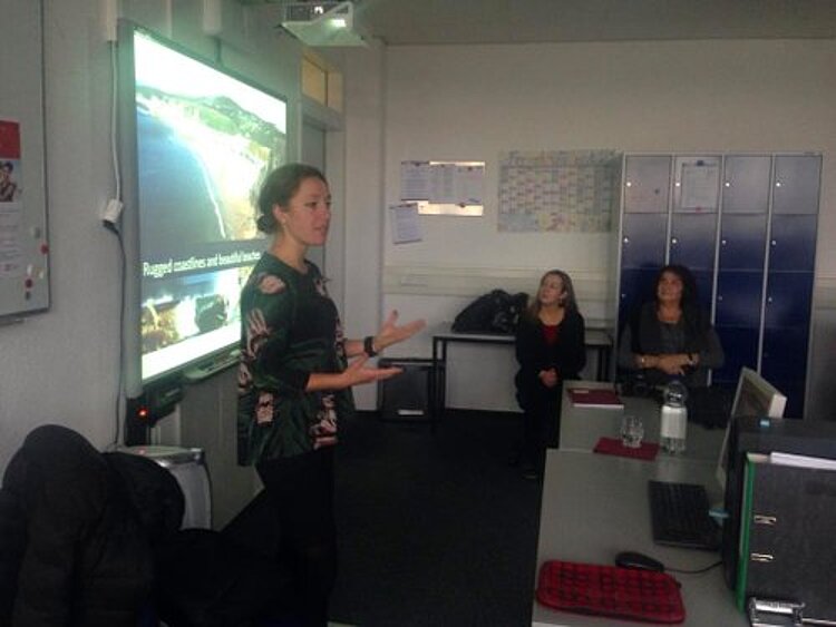 Besuch aus Wales an der Euro Akademie Aschaffenburg
