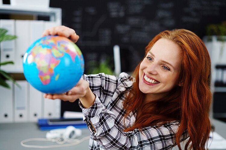 „Ihr Arbeitsplatz: die ganze Welt!“