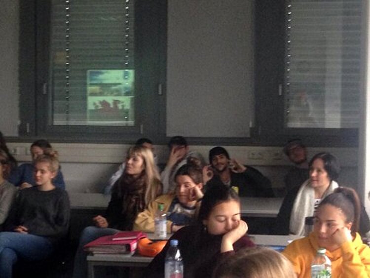 Besuch aus Wales an der Euro Akademie Aschaffenburg