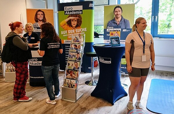 START NOW in die Bewerbungsphase für eine Ausbildung ab 2023
