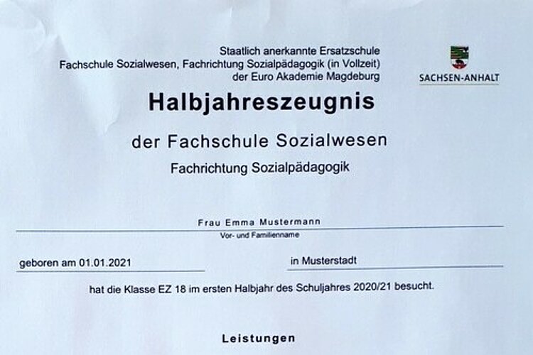 Abholung der Halbjahreszeugnisse