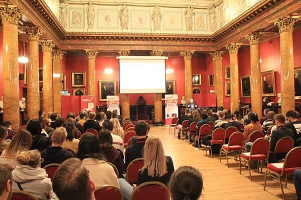 Schüler- und Studentenkonferenz in Edinburgh