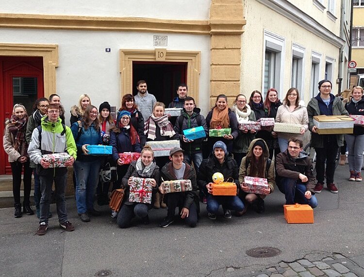 Mission erfüllt: HAPPY BOX-Pakete ausgeliefert