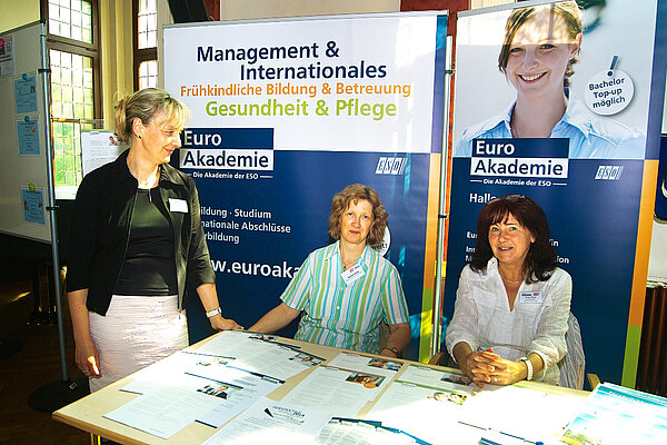 Perspektive 2014 - Euro Akademie Halle auf der Messe für Ausbildung und Studium