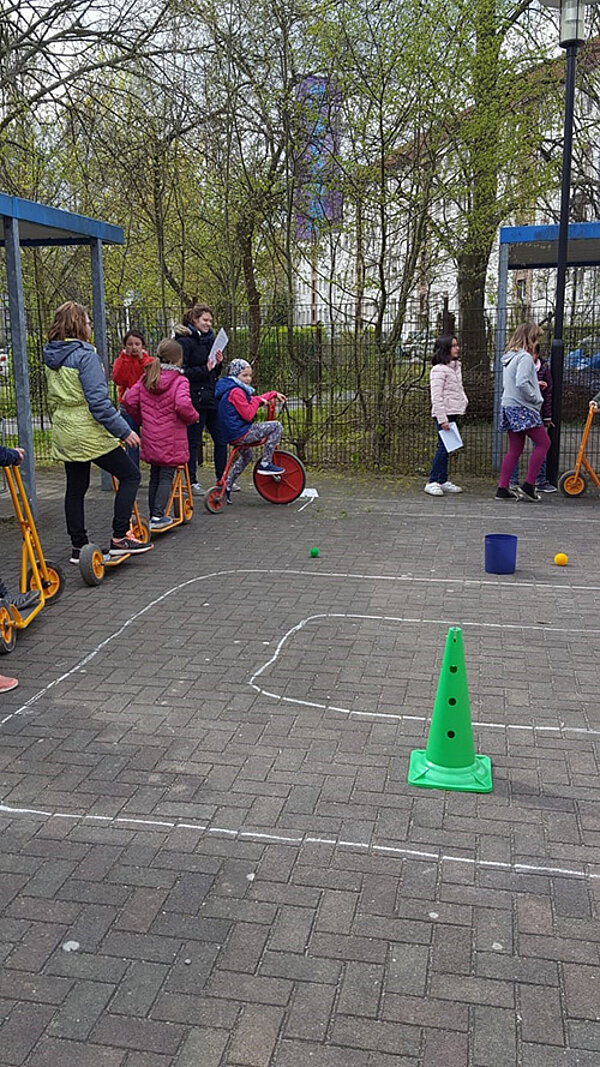 Tag der Verkehrserziehung an der Grundschule Erich Weinert in Wolfen