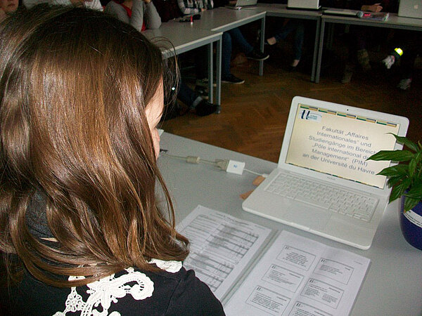 ESA-Absolventin stellte Bachelorstudium im Ausland vor