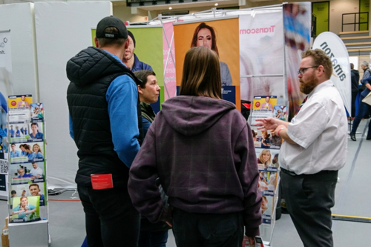 Jobmesse Halle: Nach dem Schulstart ist vor dem Schulstart