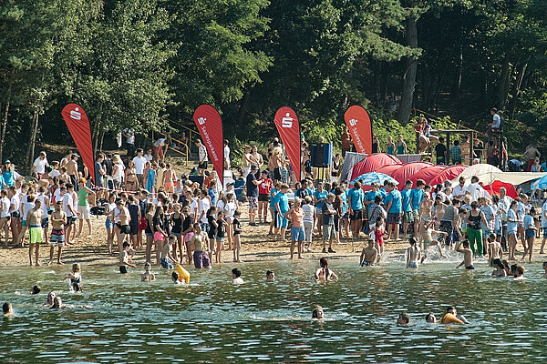 3. Platz beim Drachenbootrennen für die "Akademie-Drachen"