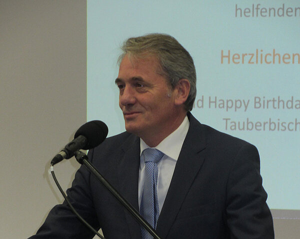 Glückwünsche, Lob und Anerkennung