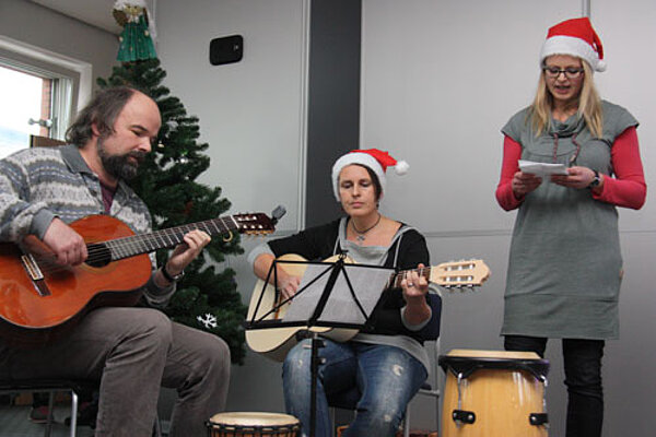 Traditionelles Weihnachtssingen an der Euro Akademie Chemnitz